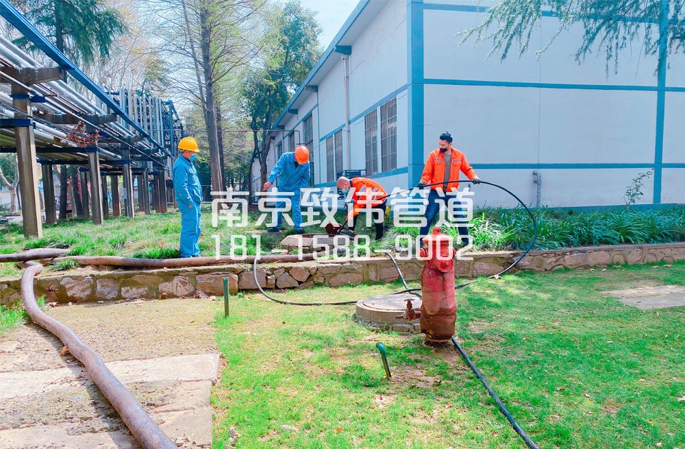 360裴家桥石化工厂管道清洗